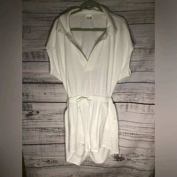 VENUS White Short Sleeve Terry Cloth Romper size 2X NWOT - Picture 7 of 15